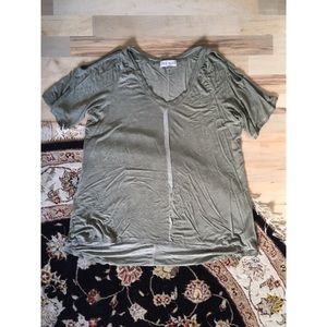 Knox Rose Cold-Shoulder Tee